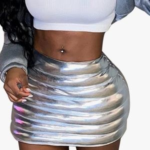 Silver mini bubble skirt !